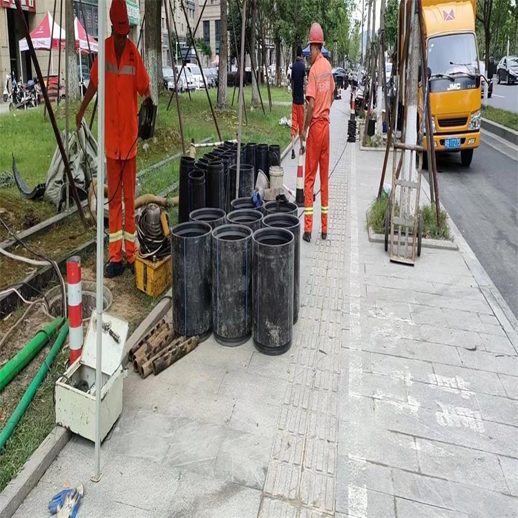 隆化管道短管置换修复